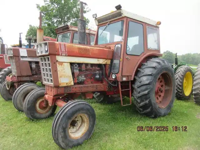 Gallery image 1 for Used 1974 International Harvester HYDRO 100 Tractor