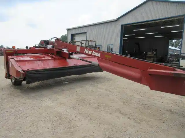 Used New Idea 5312 Disc Mower Conditioner
