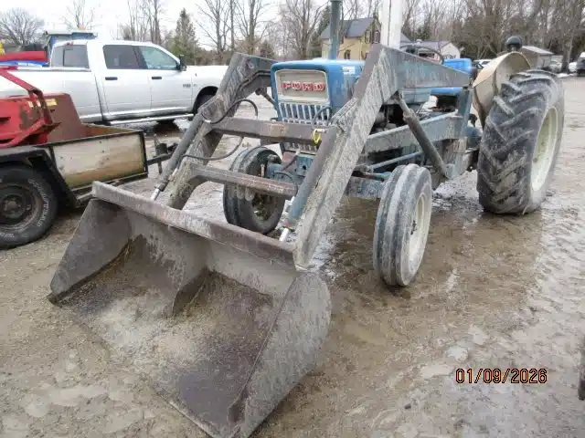 Ford unkown Front End Loader