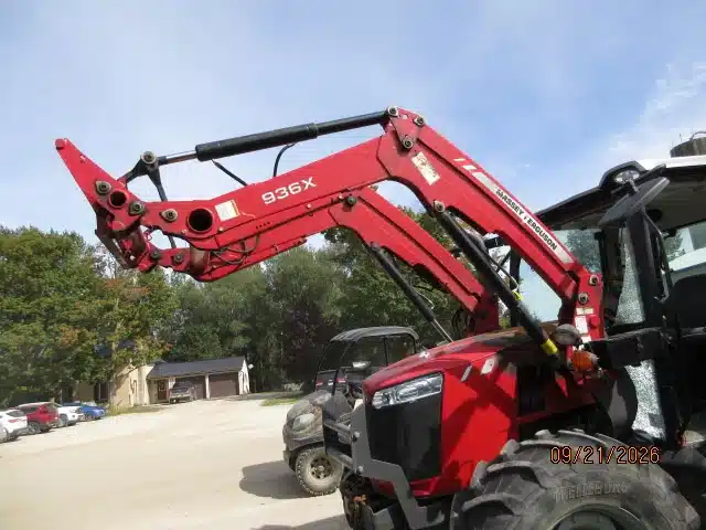 Photo de la Galerie 1 pour Massey Ferguson 936X chargeur frontal