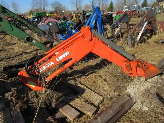 Gallery image 1 for Used Kubota LM510 Front End Loader