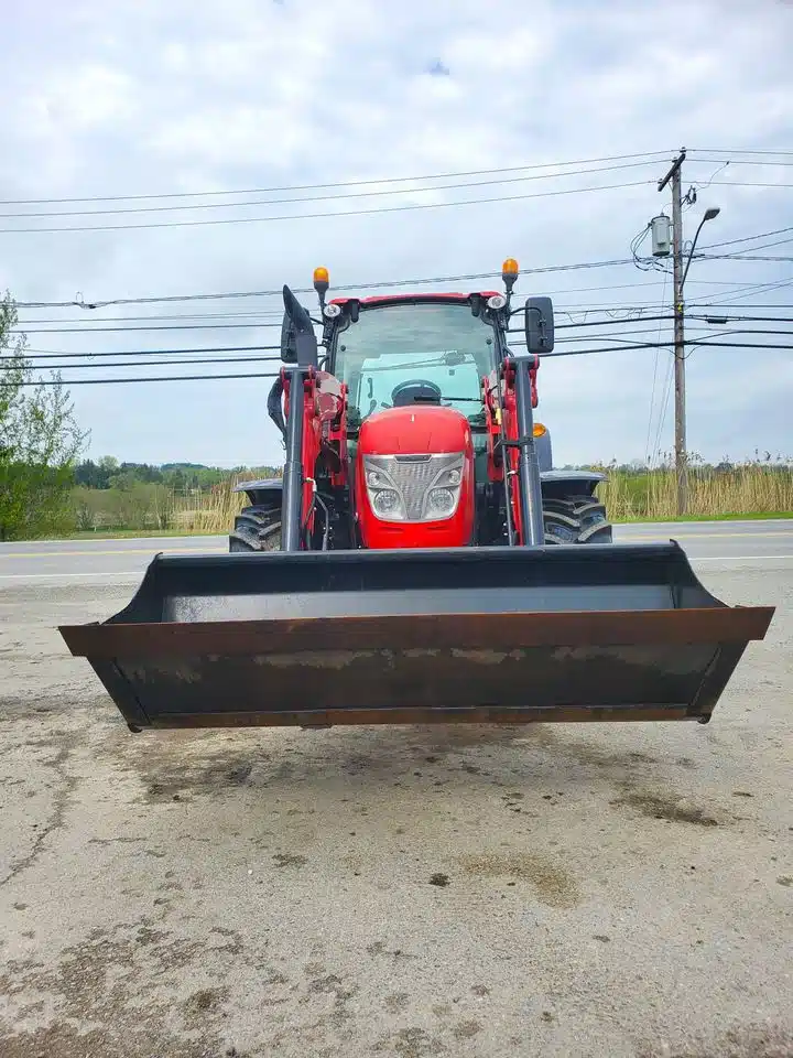 Gallery image 2 for New 2023 McCormick X5.55 Tractor