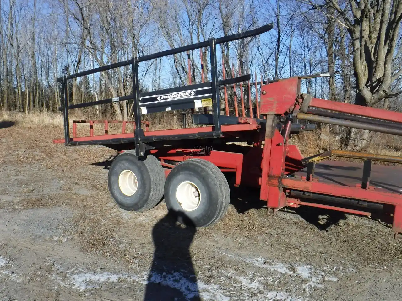 Gallery image 2 for Used Reman RM2020 Bale Stacker