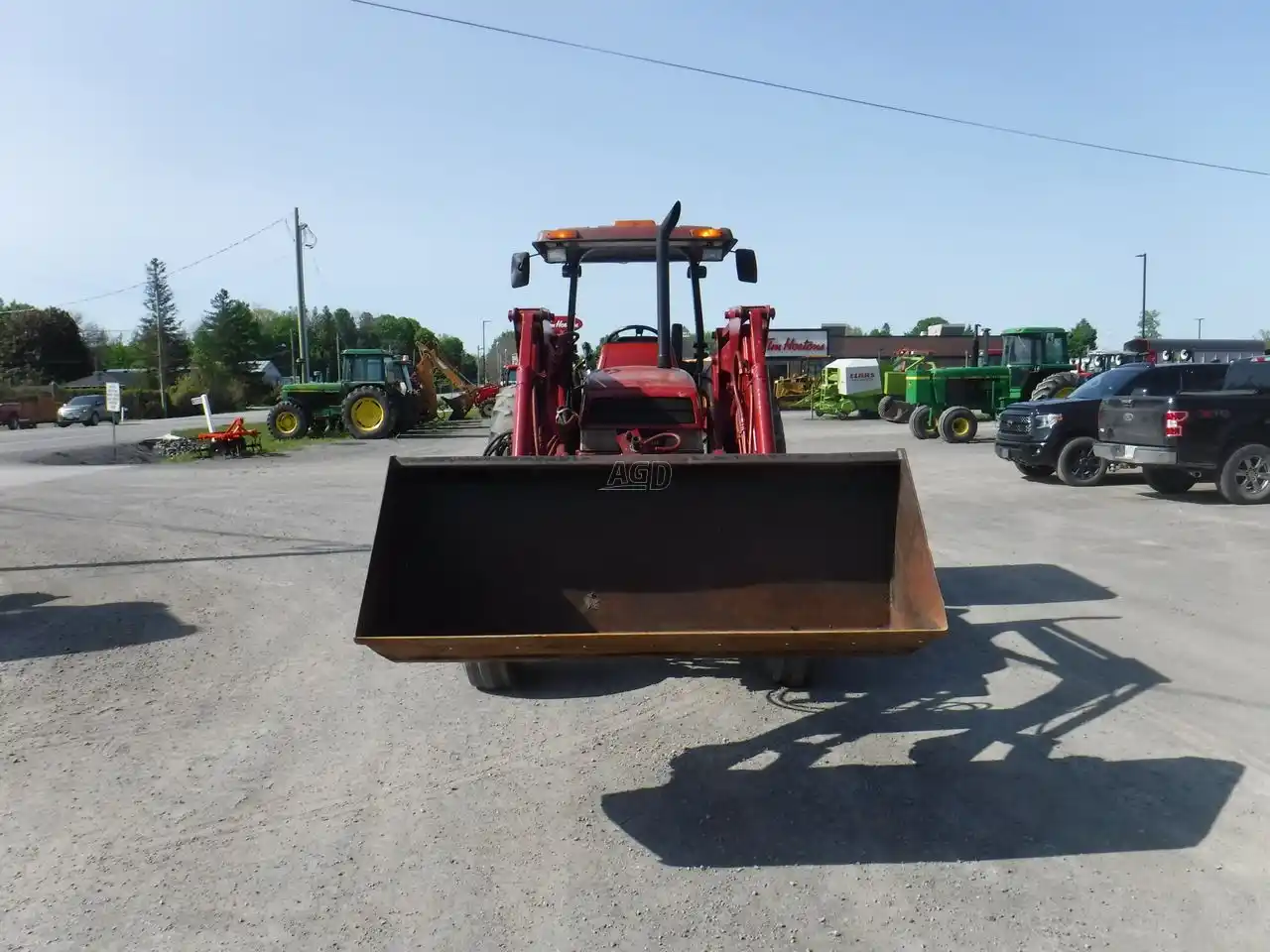 Gallery image 2 for Used Case IH 5120 Tractor