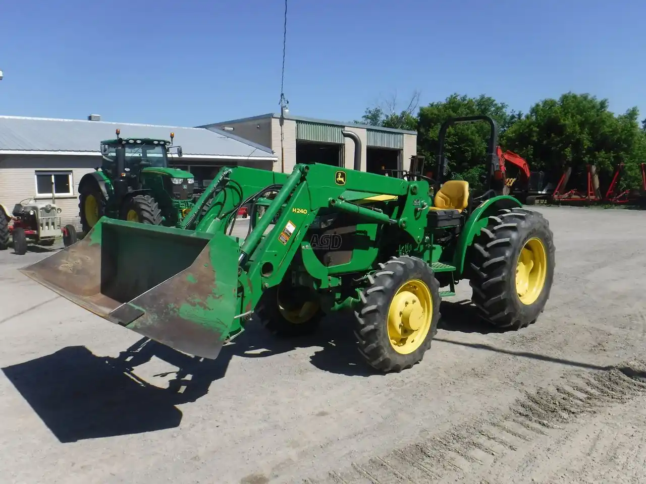 Gallery image 2 for Used John Deere 5055E Tractor