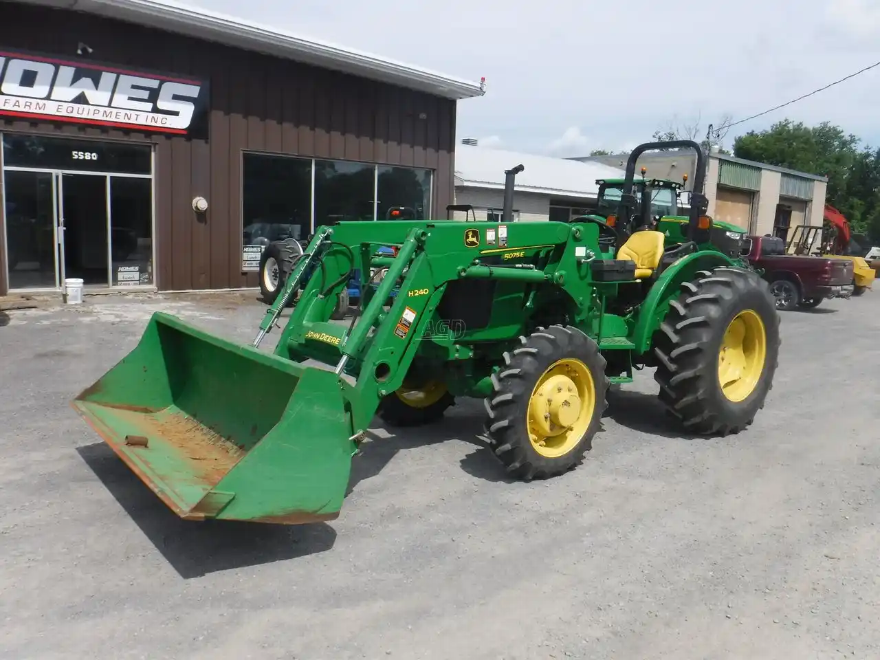 Gallery image 1 for Used 2017 John Deere 5075E Tractor