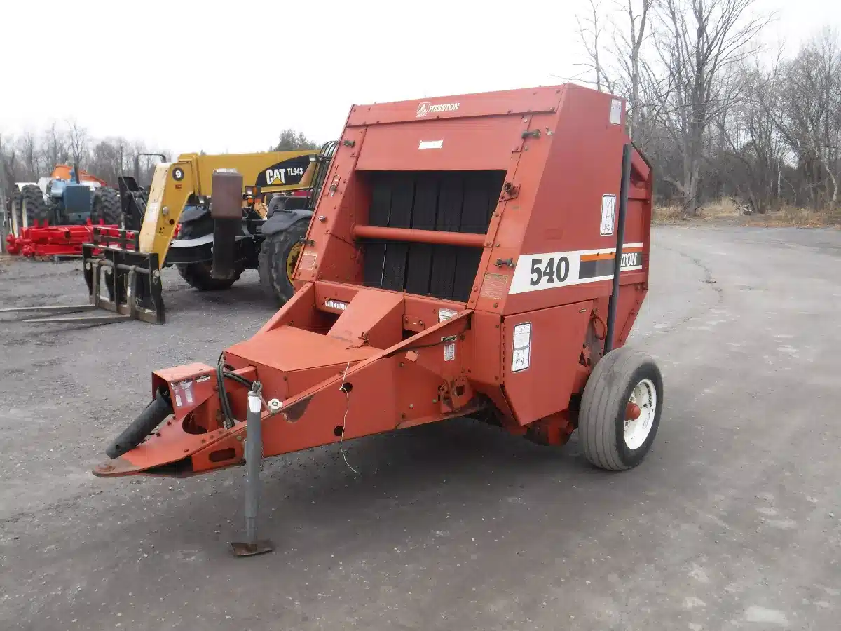 Gallery image 1 for Used Agco-Hesston 540 Round Baler