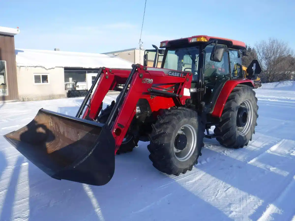 Gallery image 2 for Used Case IH FARMALL 105U Tractor