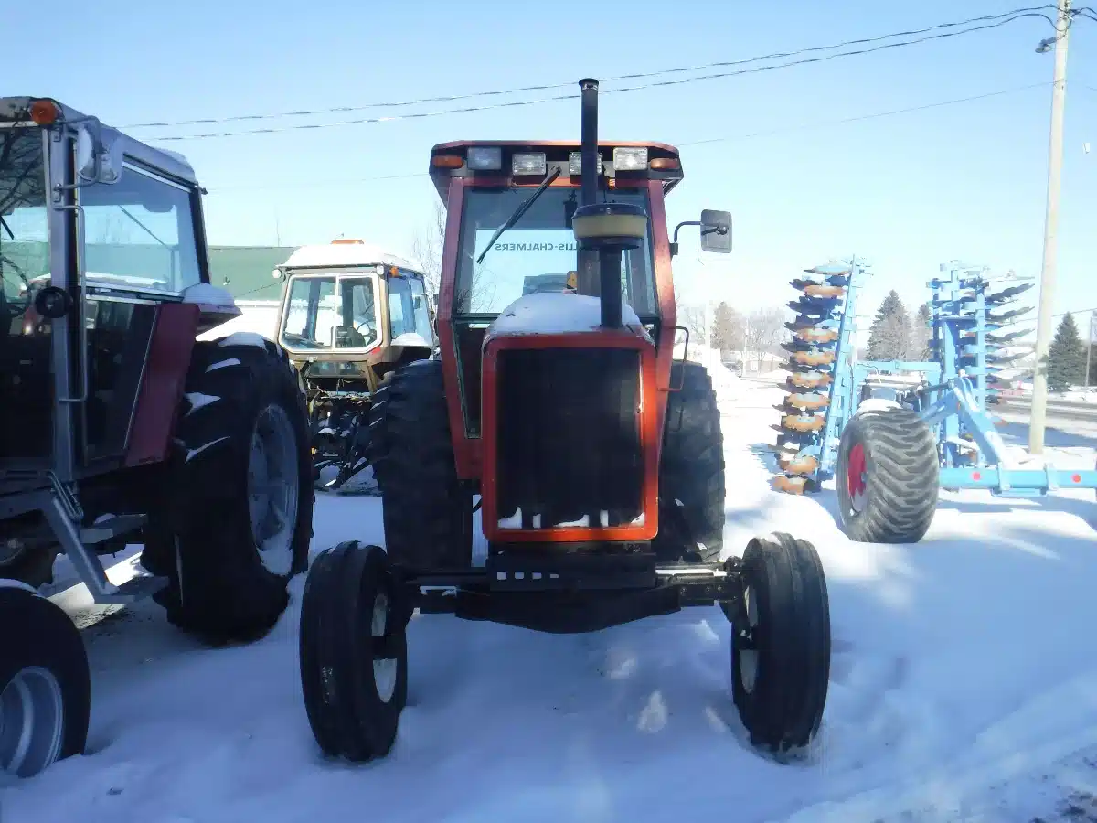 Gallery image 2 for Used Allis Chalmers 6080 Tractor