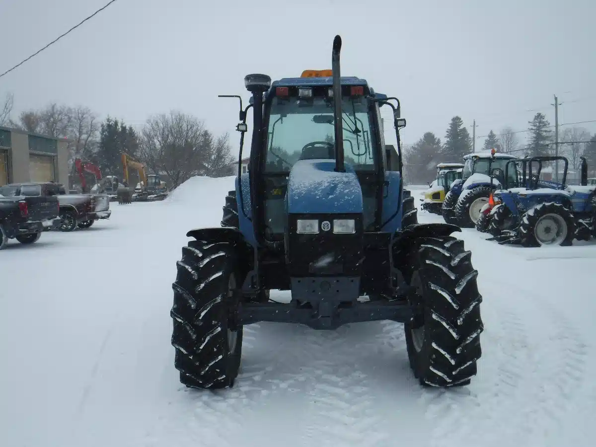Gallery image 2 for Used New Holland TS110 Tractor