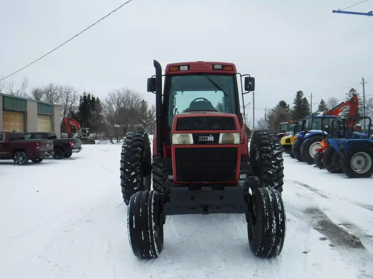 Gallery image 2 for Used 1990 Case IH 7130 Tractor