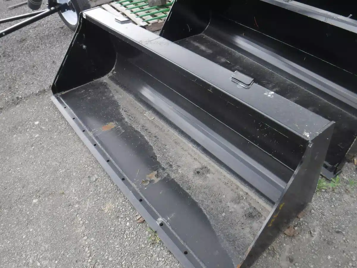 Gallery image 1 for Used HLA Attachments MB84 Bucket