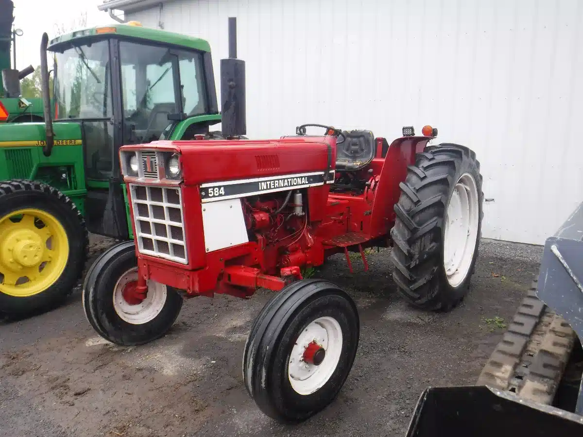 Gallery image 1 for Used International 584 Tractor