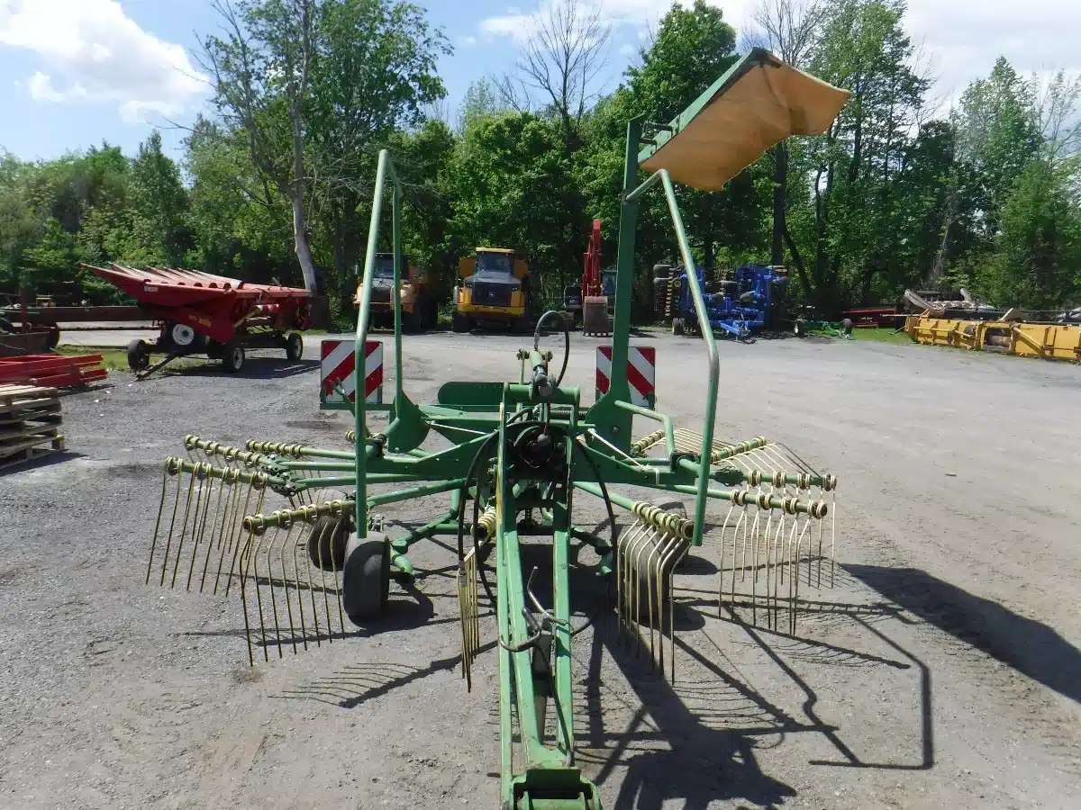 Gallery image 2 for Used Krone Swardo 46T Rake