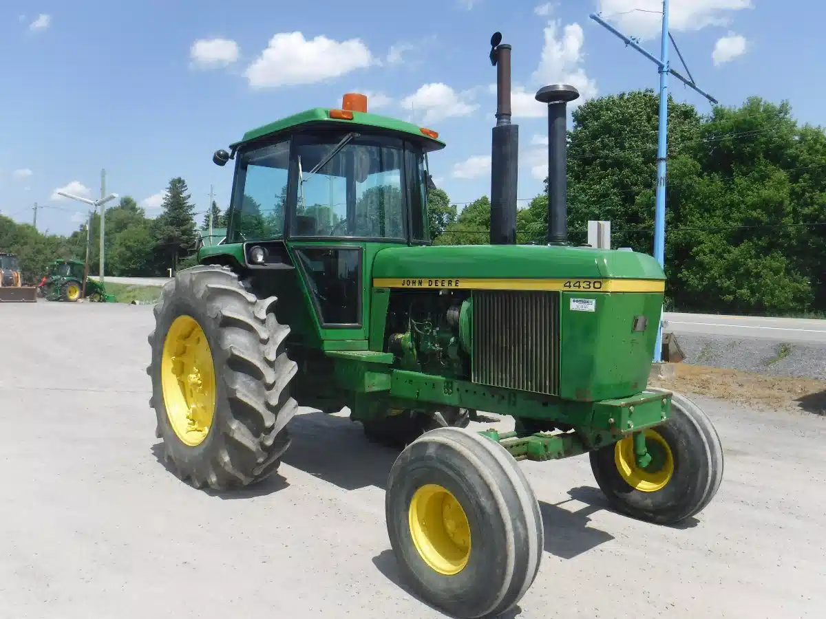 Gallery image 1 for Used John Deere 4430 Tractor