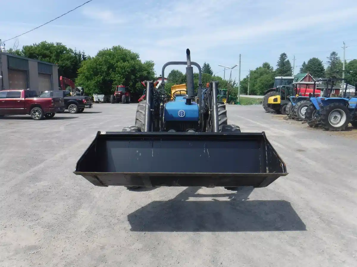 Gallery image 2 for Used Ford 4630 Tractor