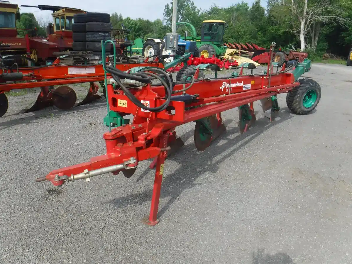 Gallery image 2 for Used Kverneland BB115 Plow