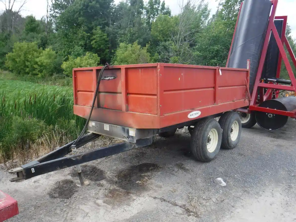 Gallery image 1 for Used Agro Trend 8 ton Trailer - Dump