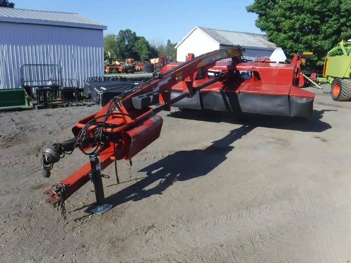 Gallery image 2 for Used New Holland H7550 Disc Mower Conditioner