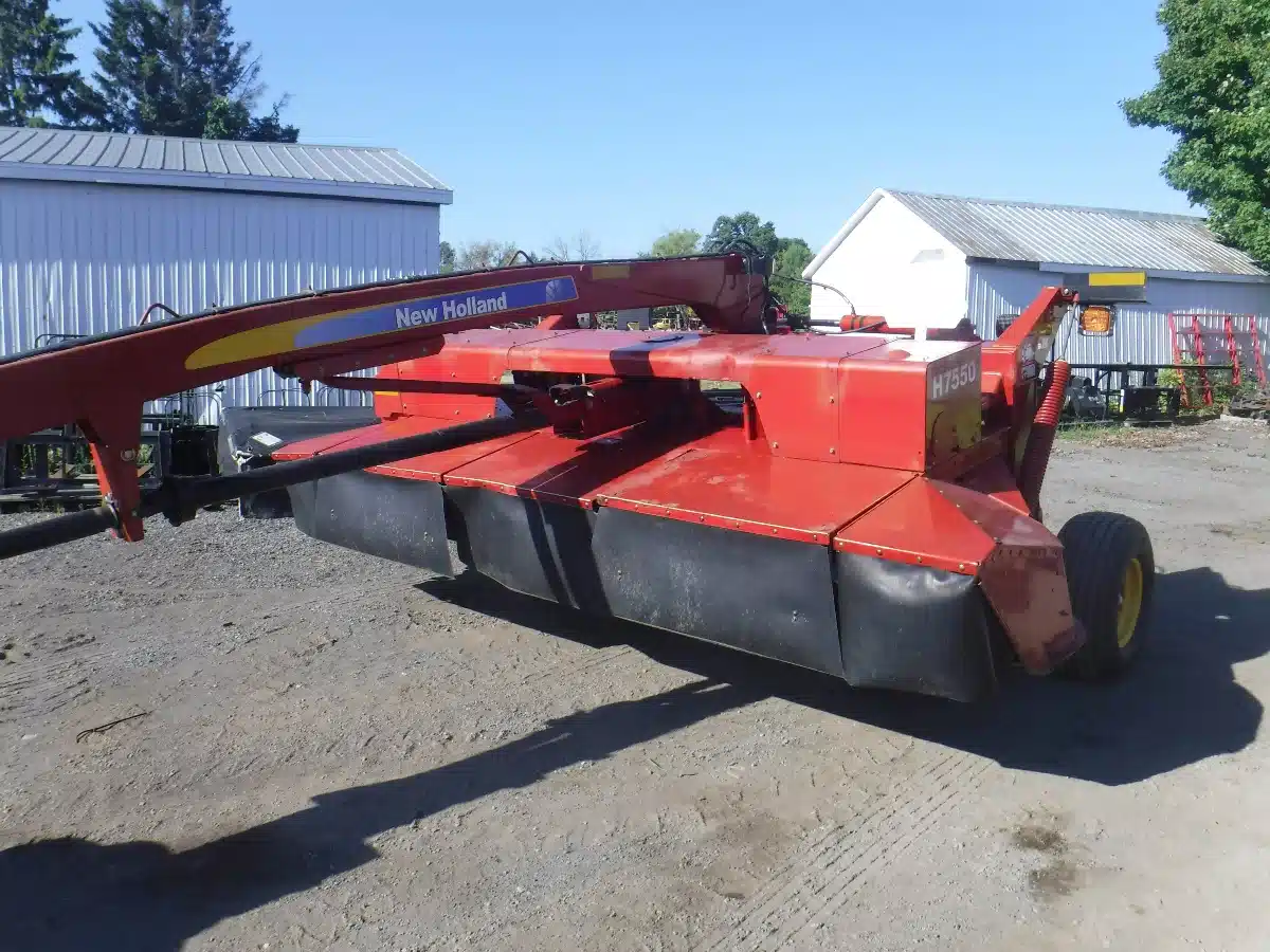 Gallery image 1 for Used New Holland H7550 Disc Mower Conditioner