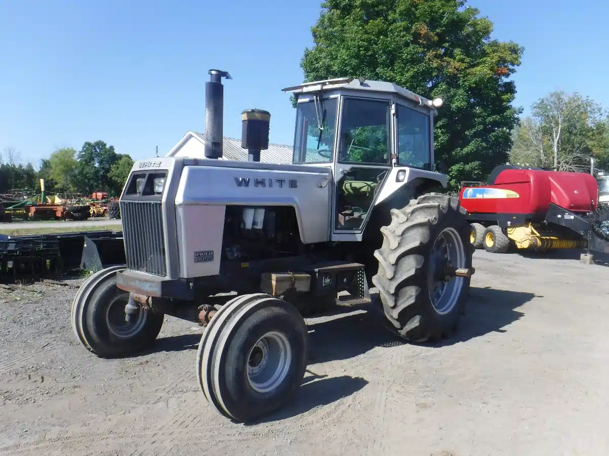 Gallery image 1 for Used White 2-135 Tractor