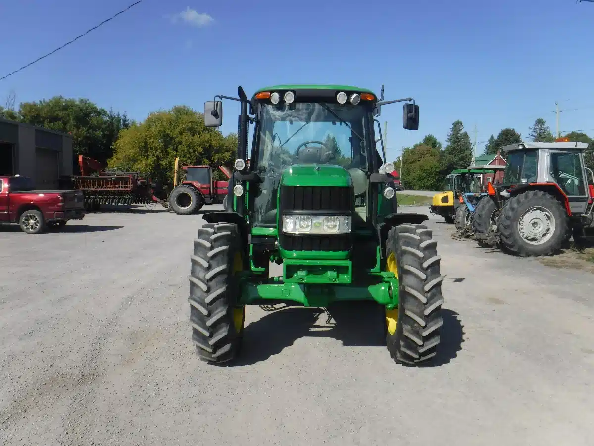 Gallery image 2 for Used 2011 John Deere 6430 PREMIUM Tractor