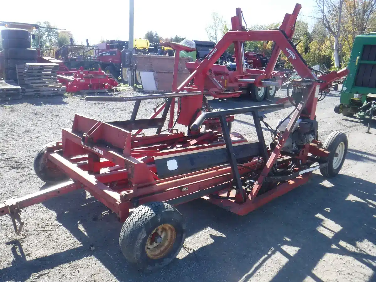 Gallery image 1 for Used Pronovost SILATUBE P6200 Bale Wrapper