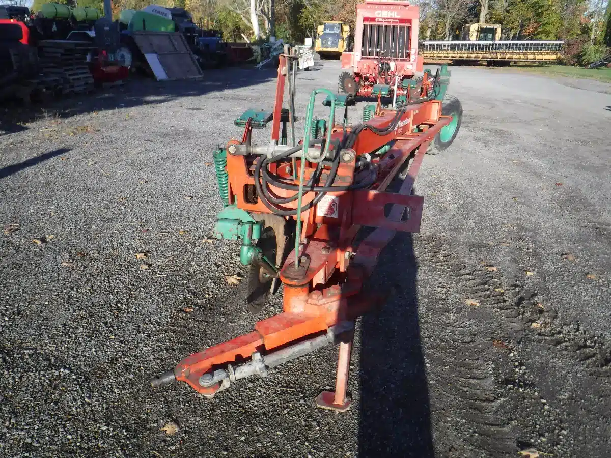 Gallery image 2 for Used Kverneland BB115 Plow