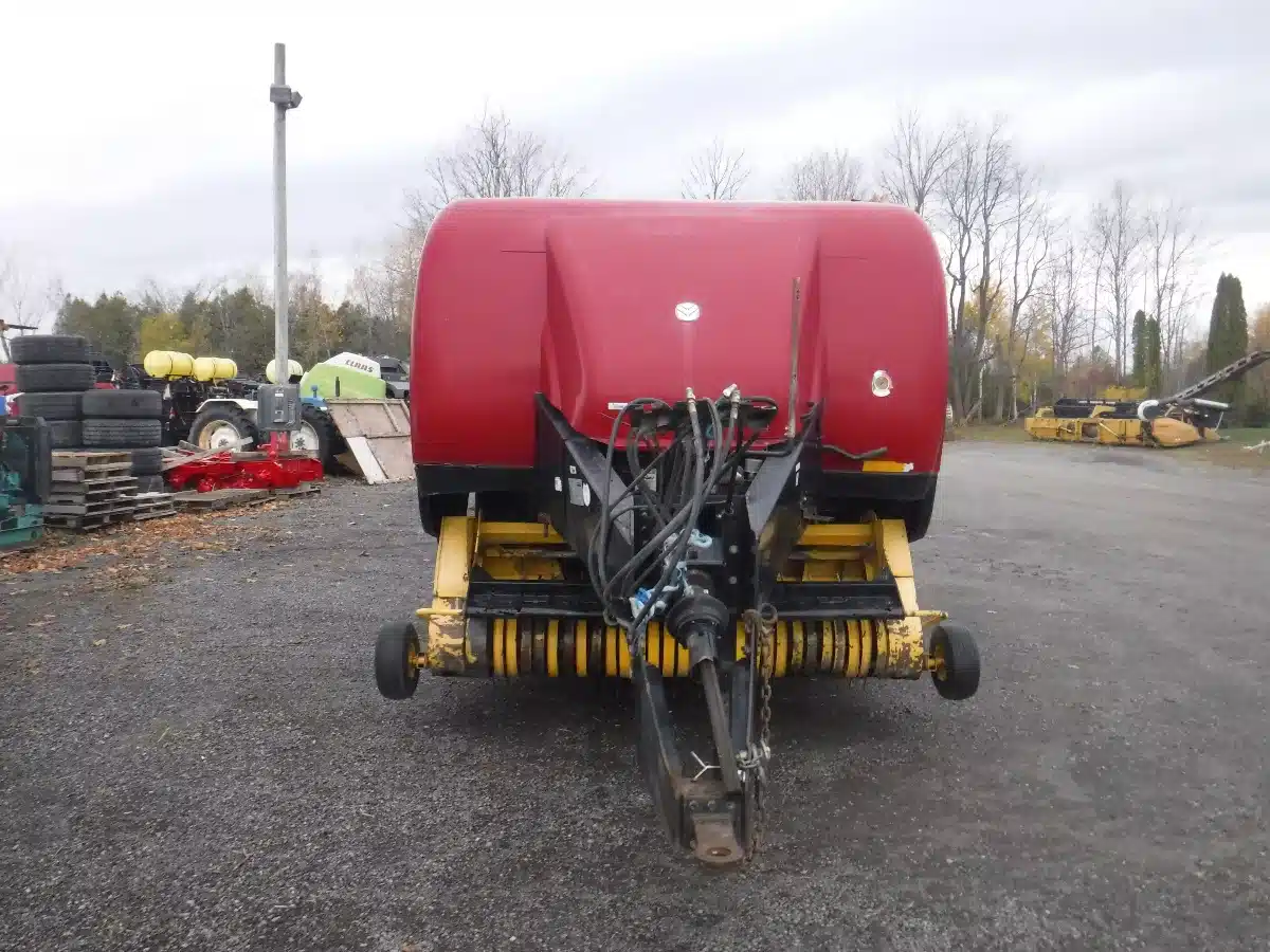 Gallery image 2 for Used New Holland BB9060 Square Baler - Large