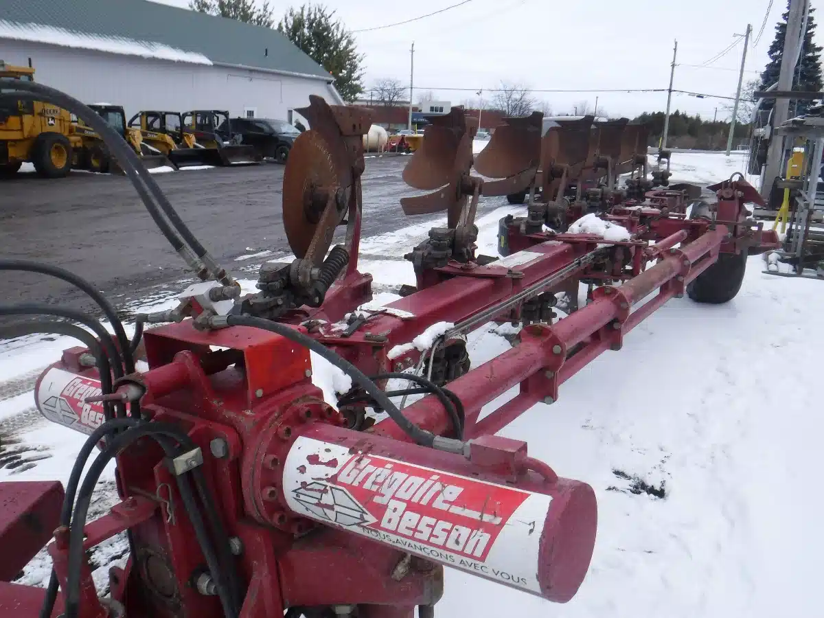 Gallery image 2 for Gregoire-Besson SSP 95 Plow