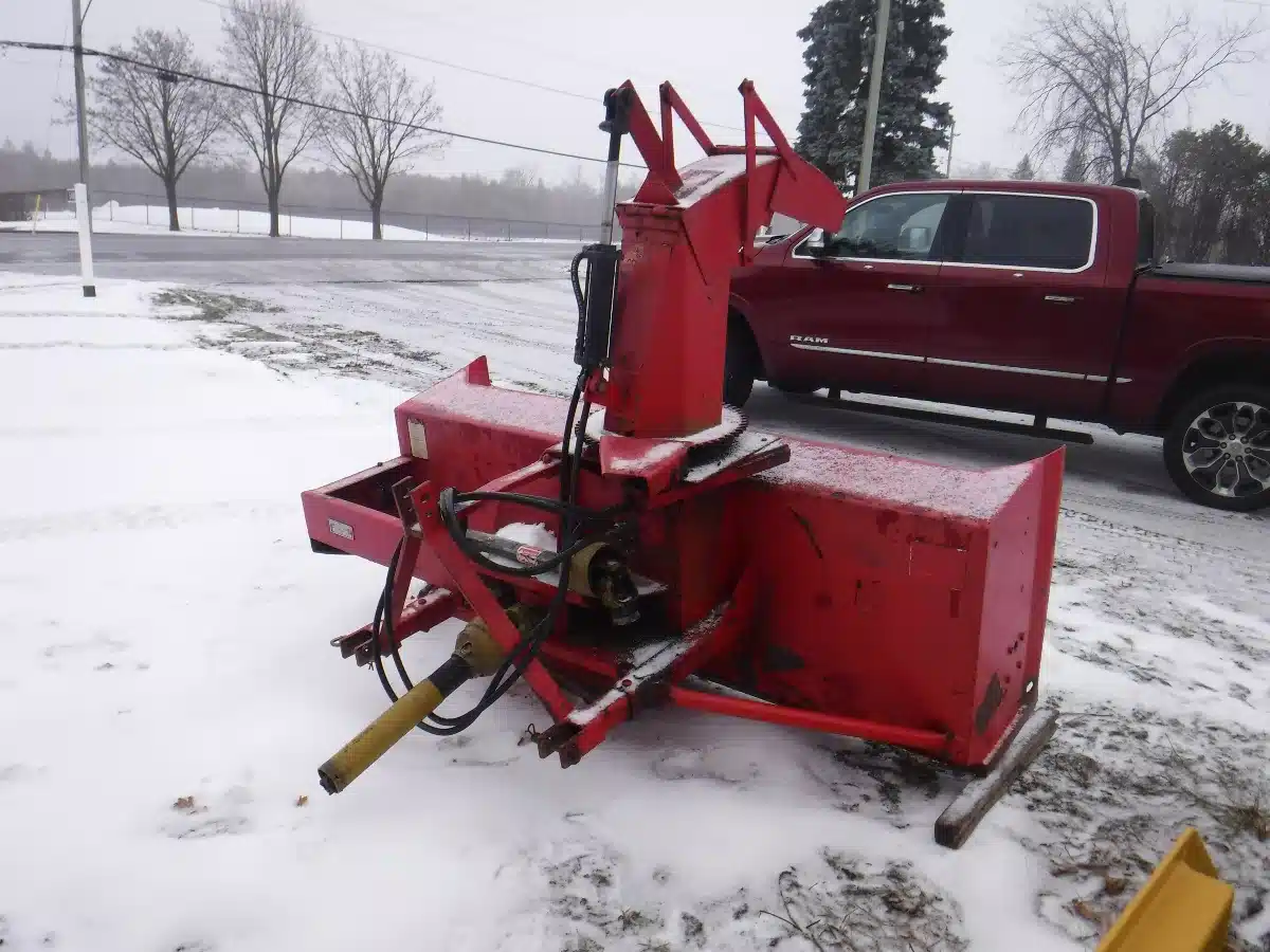 Gallery image 2 for Used Couture 92 INCH Snow Blower