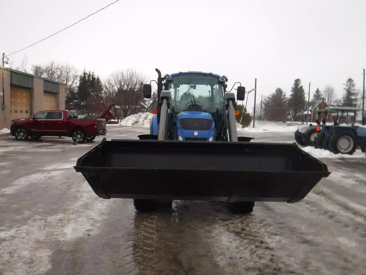 Gallery image 2 for New Holland T4.85 Tractor