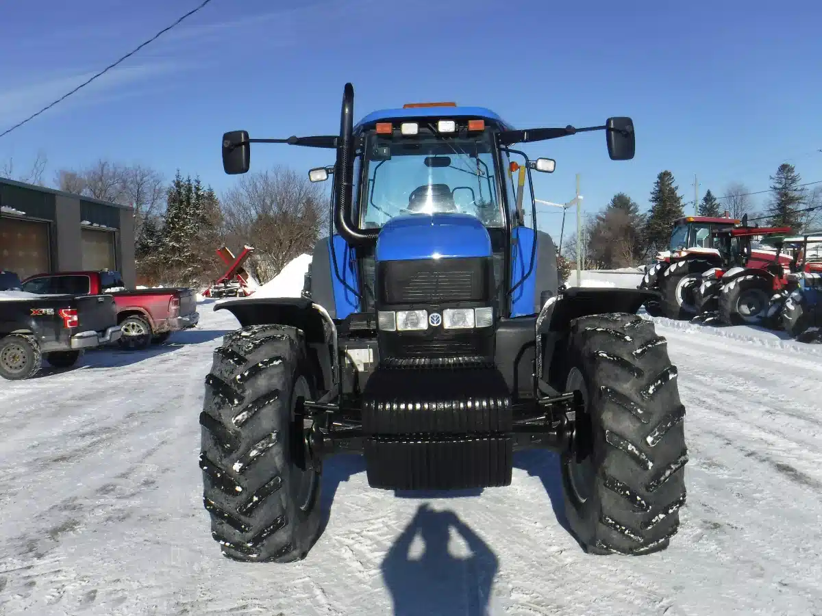 Gallery image 2 for New Holland TM175 Tractor