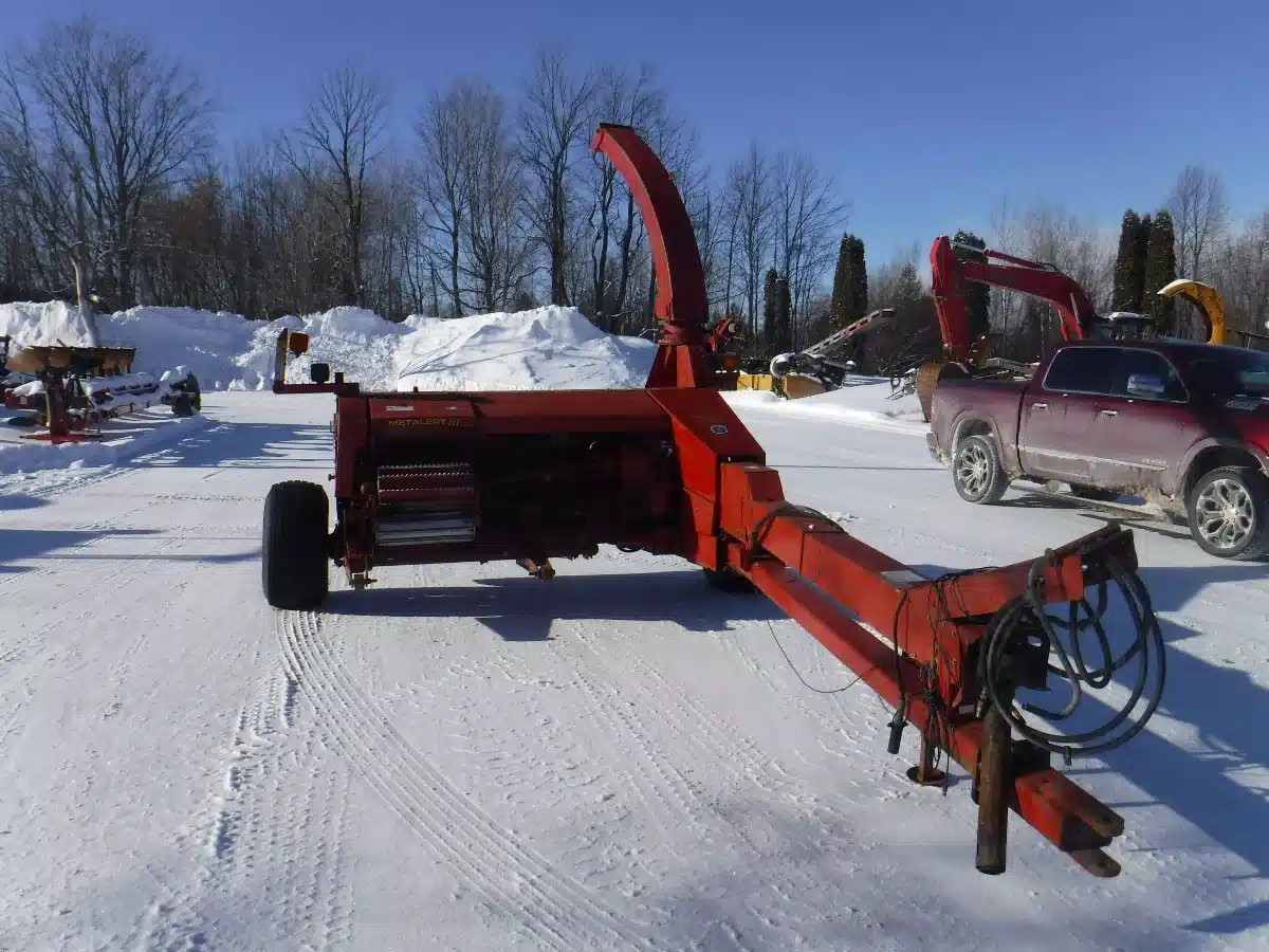 Gallery image 2 for New Holland FP230 Forage Harvester