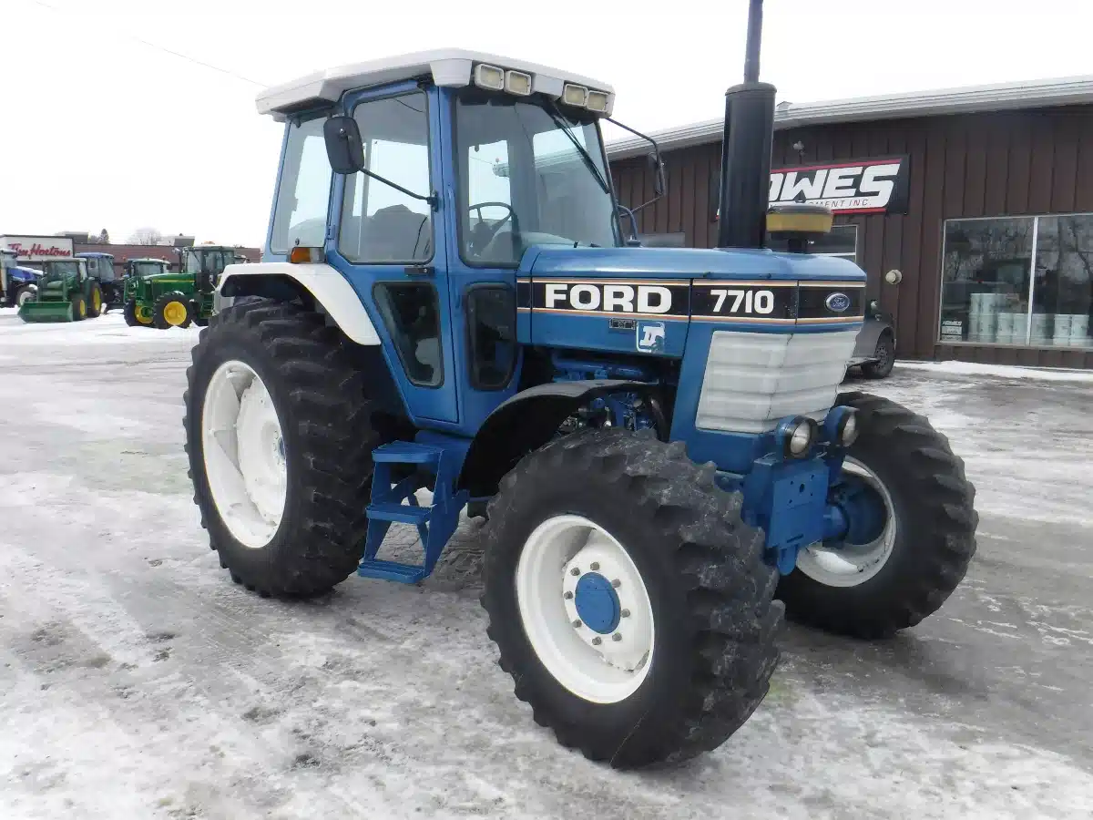 Gallery image 2 for Ford 7710 II Tractor