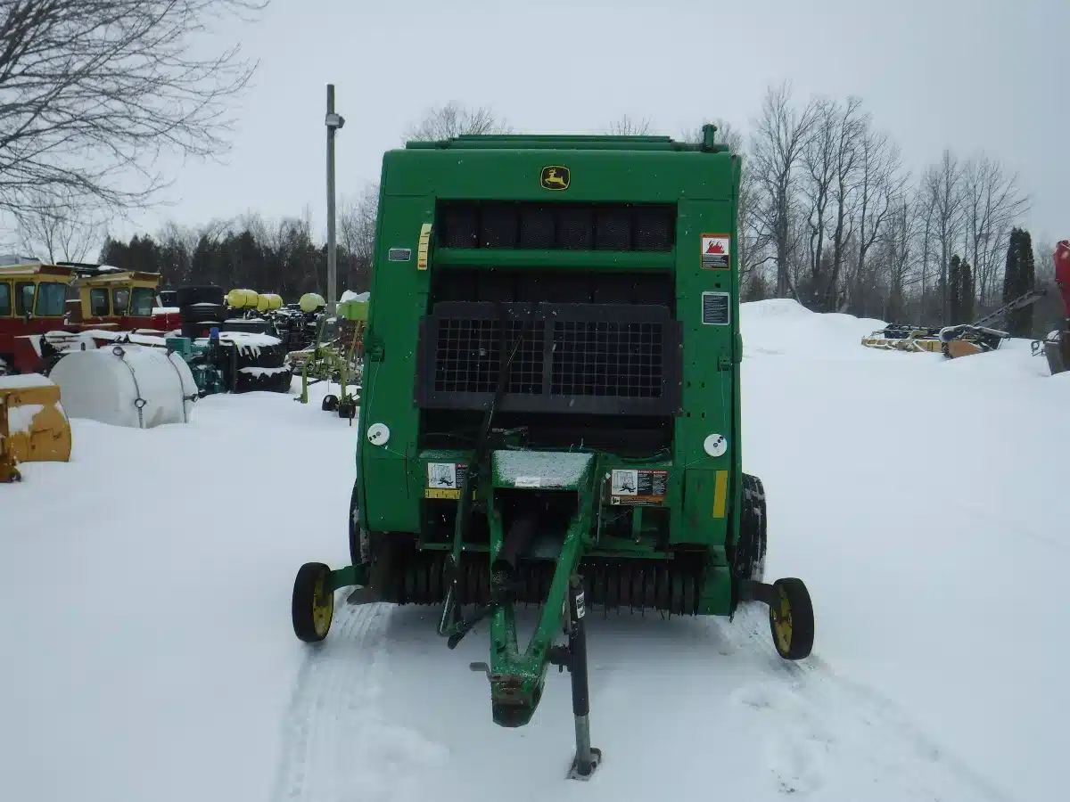 Gallery image 2 for John Deere 457 Round Baler