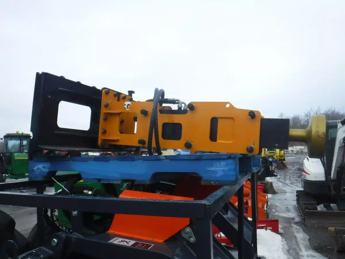 Gallery image 2 for GIYI post pounder Skid Steer Attachment