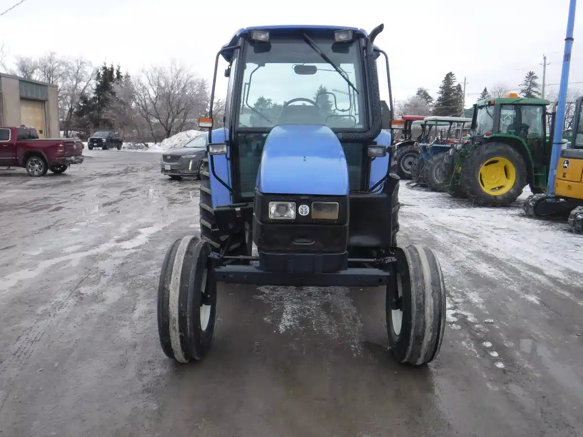 Gallery image 2 for New Holland TL90 Tractor