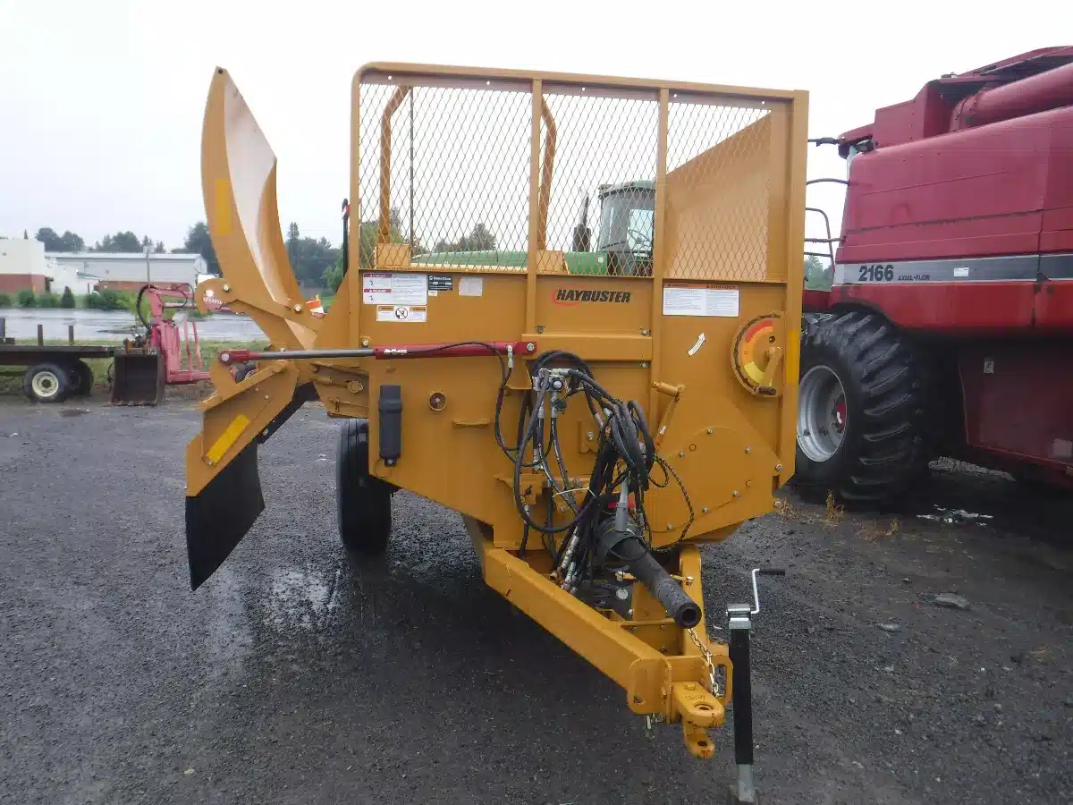 Gallery image 2 for 2023 Haybuster 2665 Shortcut Bale Processor