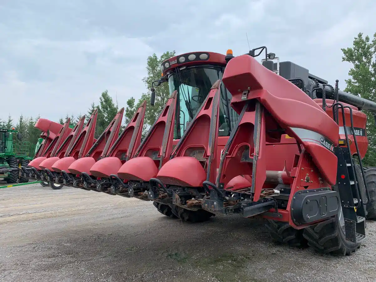 Gallery image 1 for Used Case IH 2408 Header - Row Crop