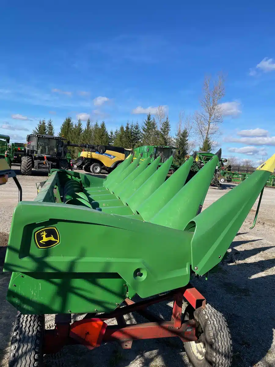 Gallery image 2 for Used 2023 John Deere C8R Header - Row Crop