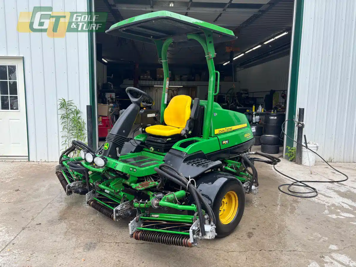 Gallery image 1 for Used 2019 John Deere 6500A Mower - Reel
