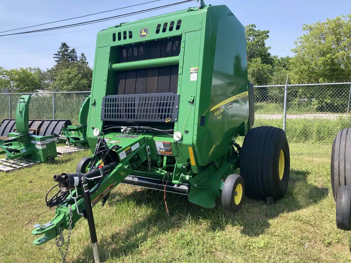 Gallery image 2 for Used 2023 John Deere 450M Round Baler