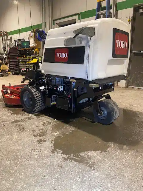 Used 2014 Toro 8000 Mower - Front Deck