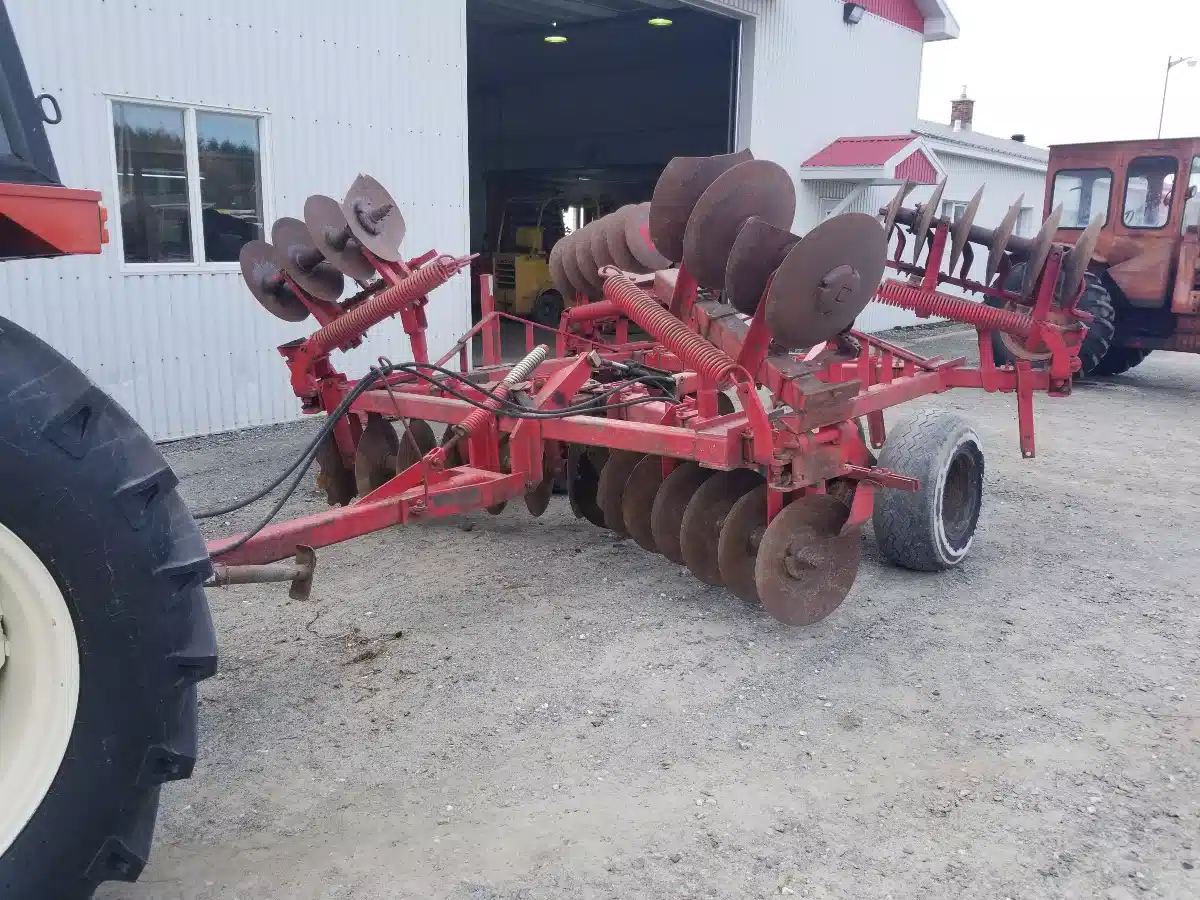 Gallery image 1 for Used Bush Hog HD-50 Rolling Basket