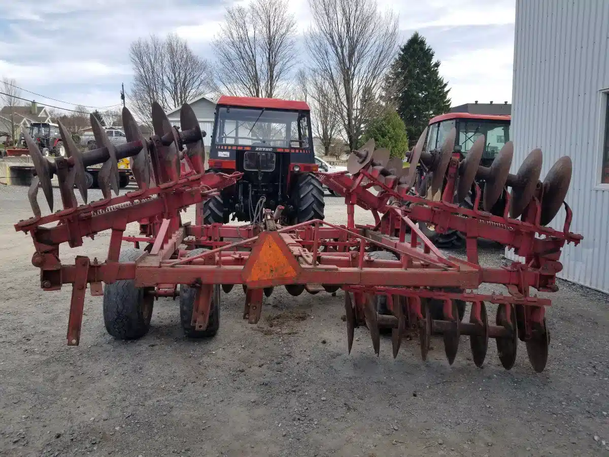 Gallery image 2 for Used Bush Hog HD-50 Rolling Basket