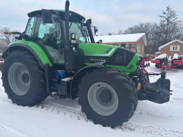 Gallery image 2 for Used 2016 Deutz Fahr AGROTRON 6190 TTV Tractor