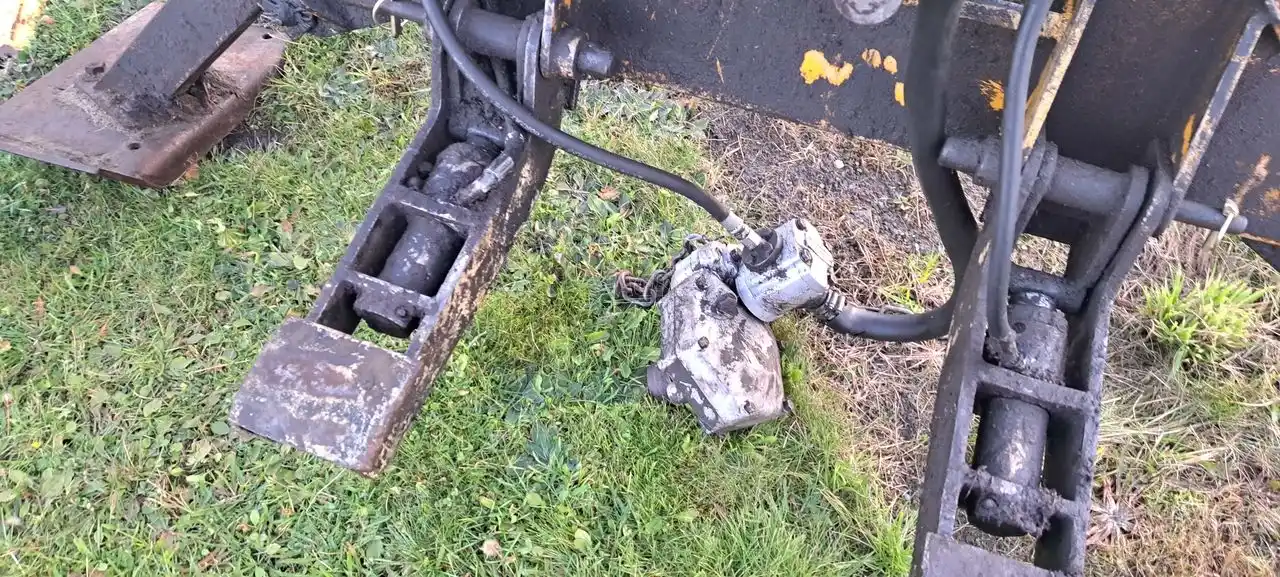 Gallery image 2 for Used McConnell 12FT Backhoe Loader