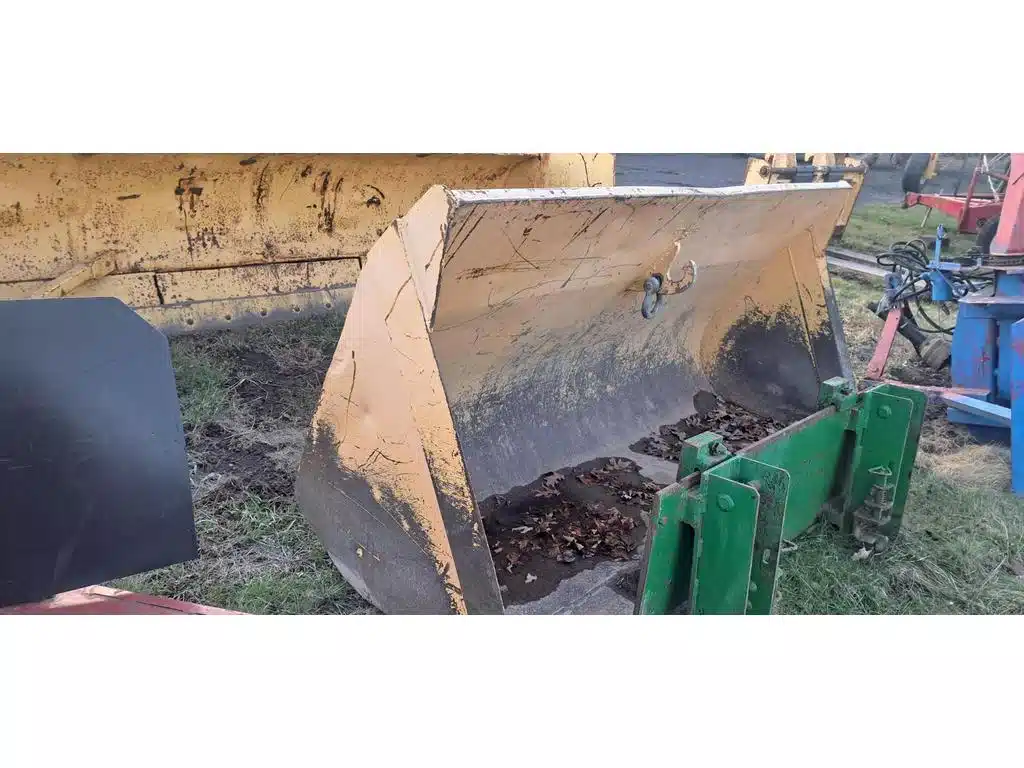 Gallery image 2 for Used Ford 8' Bucket