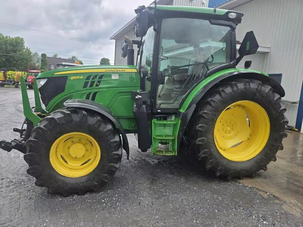 Gallery image 1 for Used 2015 John Deere 6105R Tractor